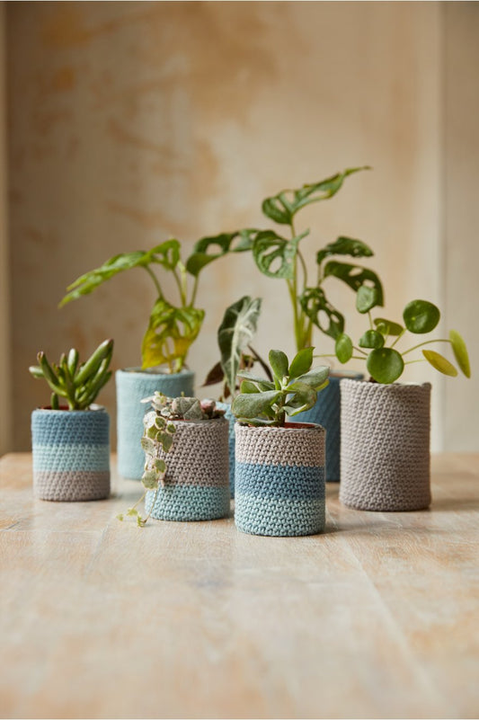 DMC Crochet Kit - The peaceful plant pots