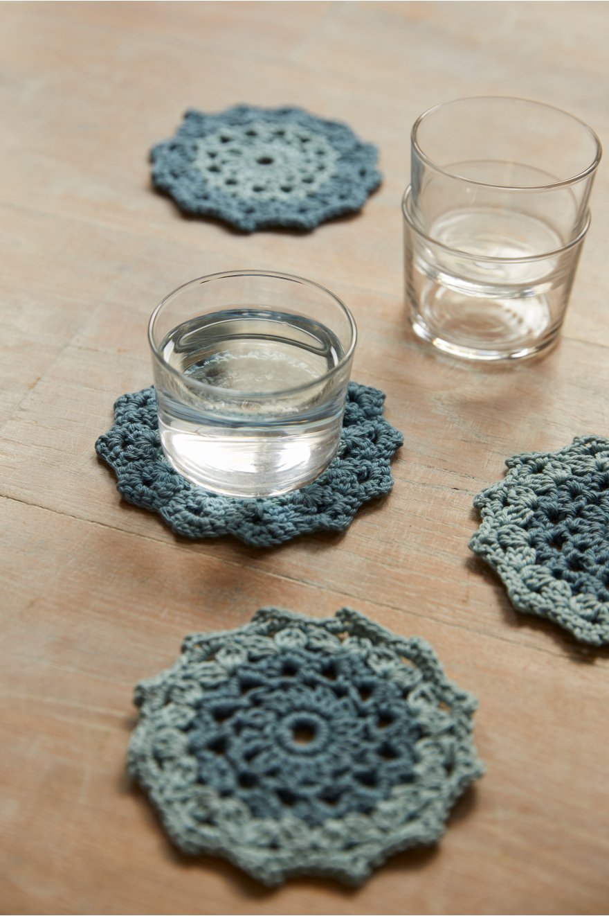 DMC Crochet Kit - The mandala coaster