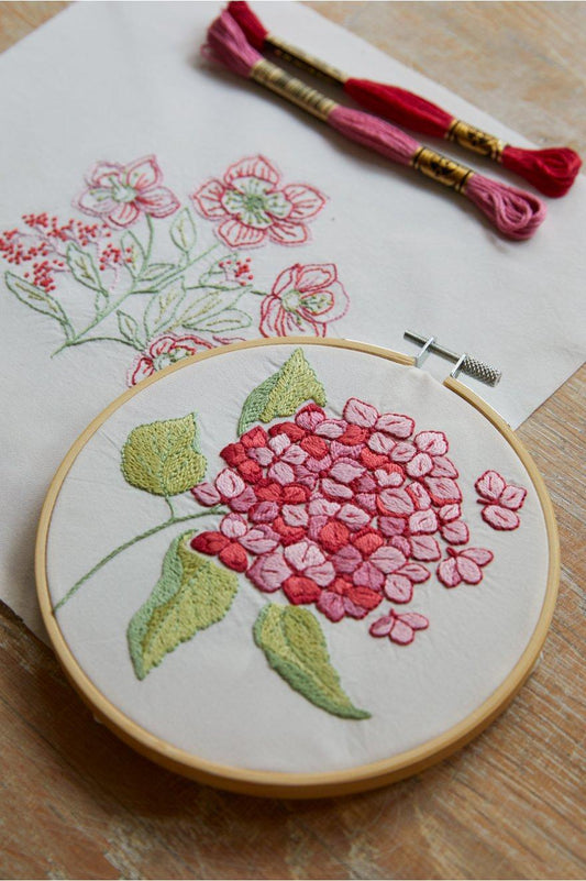 DMC embroidery kit - Morning dew